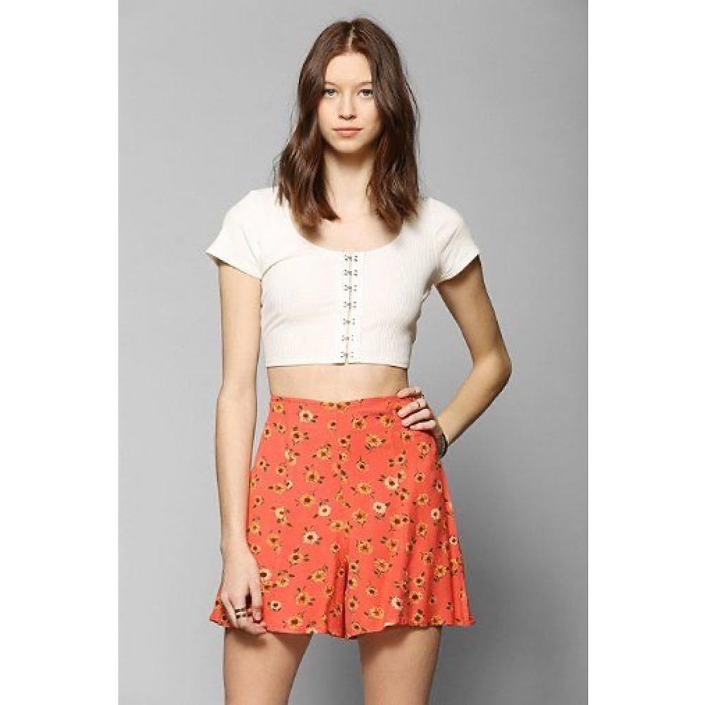 KIMCHI BLUE UO | Sunflower Skater Shorts